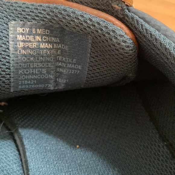 Like new Brown dress shoes - Picture 4 of 5